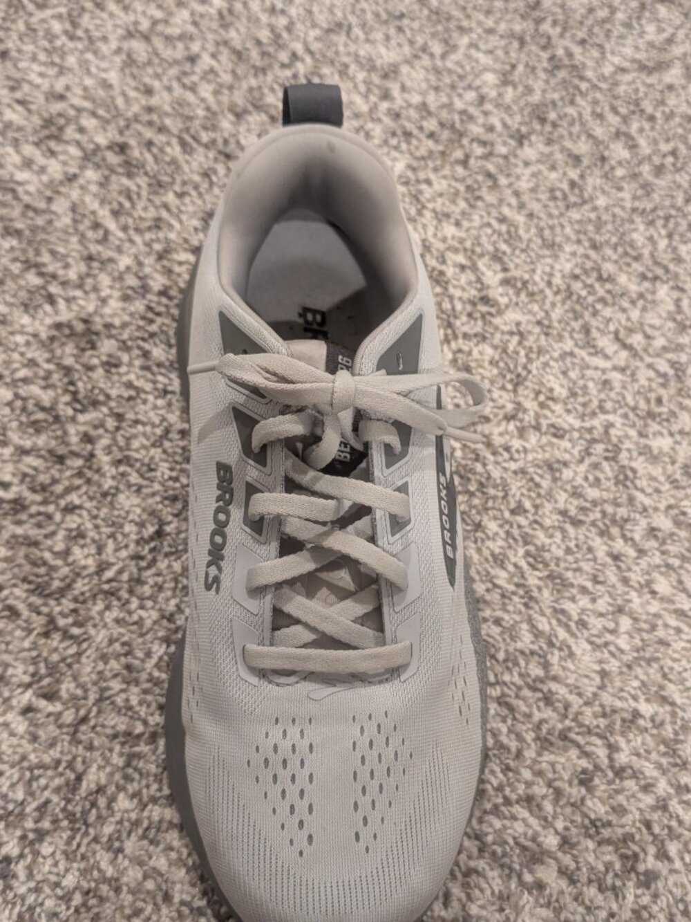 Brooks Men's Beast GTS 26 Premium Stability Shoes - Size 10 4E (Extra Wide) - Picture 2 of 14